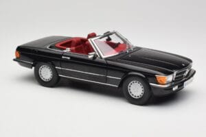 Mercedes 300 SL R107 Schwarz Norev 1:18 183511 Druckguss — Bild 6 von 8