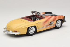 Mercedes 300 SL Roadster Rosemarie Muster Limitierte Auflage 18/27 Bburago 1:18 3023-M1 Druckguss — Bild 3 von 8