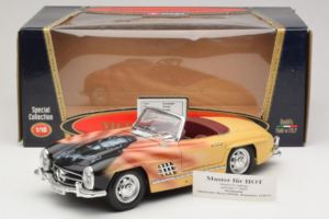 Mercedes 300 SL Roadster Rosemarie Muster Limitierte Auflage 18/27 Bburago 1:18 3023-M1 Druckguss — Bild 8 von 8