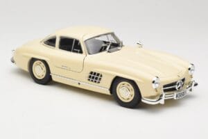 Mercedes 300 SL W198 Creme Minichamps 1:18 110037212 Druckguss — Bild 6 von 8