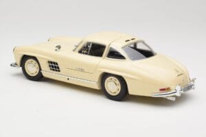 Mercedes 300 SL W198 Creme Minichamps 1:18 110037212 Druckguss — Bild 7 von 8