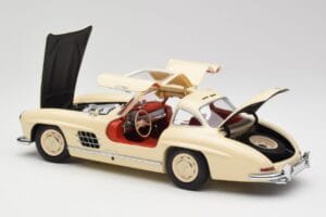 Mercedes 300 SL W198 Creme Mit Rotem Interieur Minichamps 1:18 180039002 Druckguss — Bild 5 von 8