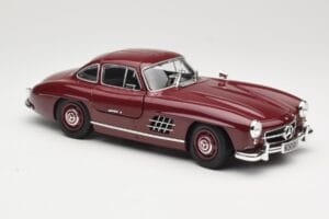 Mercedes 300 SL W198 Gullwing Dunkelrot Minichamps 1:18 110037218 Druckguss — Bild 6 von 8