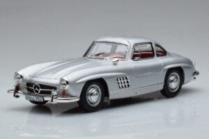 Mercedes 300 SL W198 Gullwing Norev 1:18 183850 Druckguss