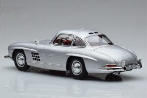 Mercedes 300 SL W198 Gullwing Norev 1:18 183850 Druckguss — Bild 7 von 8