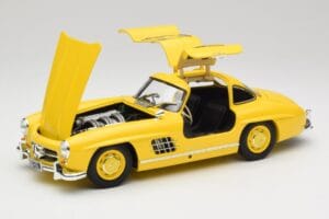 Mercedes 300 SL W198 Hellgelb Minichamps 1:18 180039009 Druckguss — Bild 2 von 8