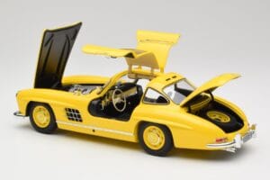 Mercedes 300 SL W198 Hellgelb Minichamps 1:18 180039009 Druckguss — Bild 5 von 8