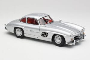 Mercedes 300 SL W198 Gullwing Silber Metallic Minichamps 1:18 B66040379 Druckguss — Bild 6 von 8