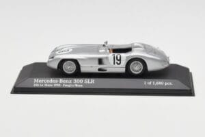 Mercedes 300 SLR #19 P. Levegh / J. Fitch 24 Hours of Le Mans 1955 Minichamps 1:43 432553000 Druckguss