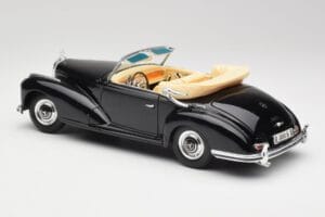 Mercedes 300SC W188 Obsidian Schwarz Maisto 1:18 806B Druckguss — Bild 7 von 8