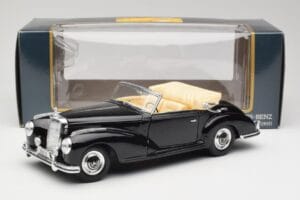 Mercedes 300SC W188 Obsidian Schwarz Maisto 1:18 806B Druckguss — Bild 8 von 8