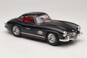 Mercedes 300SL Schwarz Bburago 1:18 3015-M3 Druckguss — Bild 6 von 8