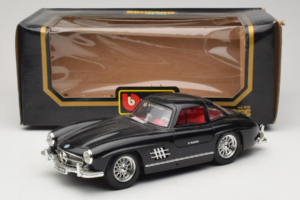 Mercedes 300SL Schwarz Bburago 1:18 3015-M3 Druckguss — Bild 8 von 8