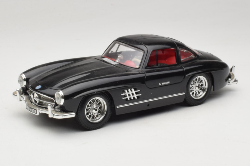 Mercedes 300SL Schwarz Bburago 1:18 3015-M3 Druckguss