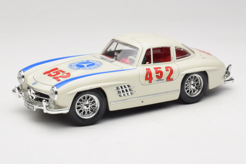 Mercedes 300SL #452 Mille Miglia 1955 Weiß Bburago 1:18 3015-M2 Druckguss