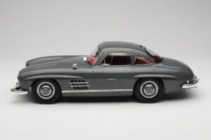 Mercedes 300SL W198 Gullwing Graphite Grey Norev 1:12 123852 Druckguss — Bild 3 von 6