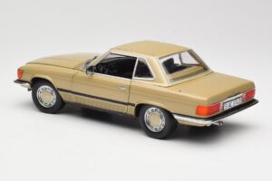 Mercedes 350 SL R107 Gold Sun Star 1:18 MB004 Druckguss — Bild 7 von 8