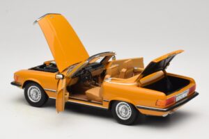 Mercedes 450 SL R107 Cayenne Orange Norev 1:18 183350 Druckguss — Bild 7 von 10