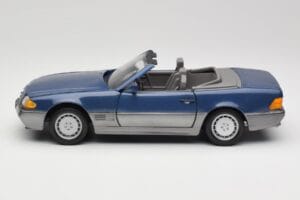 Mercedes SL 500 R129 Nautic Blue Metallic Revell 1:18 8081 Druckguss — Bild 4 von 8