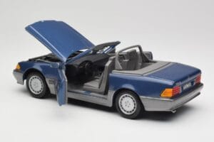 Mercedes SL 500 R129 Nautic Blue Metallic Revell 1:18 8081 Druckguss — Bild 5 von 8