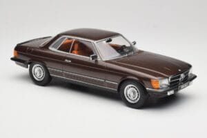 Mercedes 500 SLC C107 Beige Metallic KK-Scale 1:18 KKDC180851 Druckguss — Bild 4 von 6