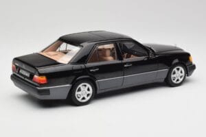 Mercedes 500E W124 Schwarz Limitierte Auflage Norev 1:18 183949 Druckguss — Bild 3 von 12