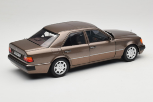 Mercedes 500E W124 Impala Metallic Norev 1:18 183954 Druckguss — Bild 3 von 8