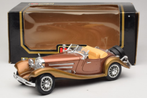 Mercedes 500K Roadster Kupfer Metallic Bburago 1:18 3020-P1 Druckguss — Bild 8 von 8