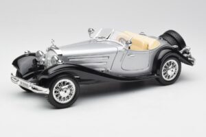 Mercedes 500K Roadster Silber Bburago 1:18 3020-M1 Druckguss