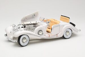 Mercedes 500K Special Roadster Weiß Premiere Edition Maisto 1:18 536055 Druckguss — Bild 2 von 8