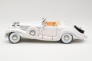 Mercedes 500K Special Roadster Weiß Premiere Edition Maisto 1:18 536055 Druckguss — Bild 4 von 8