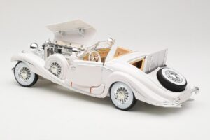 Mercedes 500K Special Roadster Weiß Premiere Edition Maisto 1:18 536055 Druckguss — Bild 5 von 8