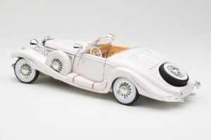 Mercedes 500K Special Roadster Weiß Premiere Edition Maisto 1:18 536055 Druckguss — Bild 7 von 8
