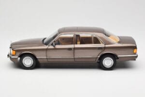 Mercedes 560 SEL W126 Impala Braun Händler Edition Norev 1:18 B66040646 Druckguss — Bild 4 von 8