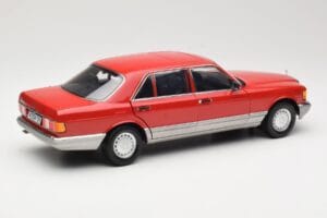 Mercedes 560 SEL W126 Rot Norev 1:18 183463 Druckguss — Bild 3 von 8