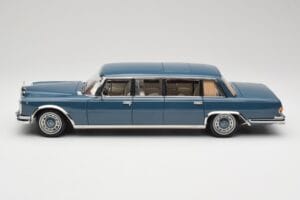 Mercedes 600 Pullman W100 Blau NZG 1:18 B66040707 Druckguss — Bild 4 von 8