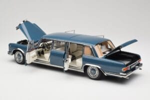 Mercedes 600 Pullman W100 Blau NZG 1:18 B66040707 Druckguss — Bild 5 von 8