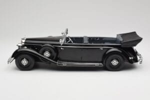 Mercedes 770 W150 Schwarz MCG 1:18 MCG18207 Druckguss — Bild 3 von 6