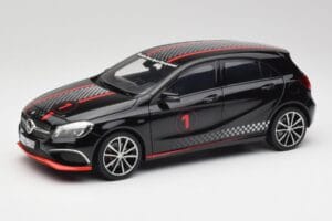Mercedes A-Class W176 AMG Schwarz Norev 1:18 183596 Druckguss