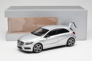 Mercedes A-Class W176 Polar Silber Norev 1:18 B66960139 Druckguss — Bild 8 von 8