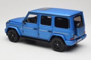 Mercedes AMG G 63 L W465 Blau Norev 1:18 B66960664 Druckguss — Bild 5 von 6