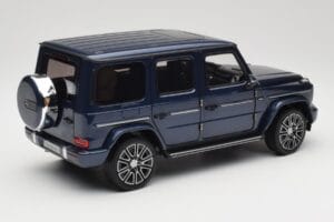 Mercedes AMG G 63 L W465 Dunkelblau Norev 1:18 B66960663 Druckguss — Bild 3 von 8