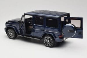 Mercedes AMG G 63 L W465 Dunkelblau Norev 1:18 B66960663 Druckguss — Bild 5 von 8
