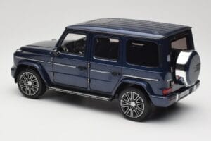 Mercedes AMG G 63 L W465 Dunkelblau Norev 1:18 B66960663 Druckguss — Bild 7 von 8