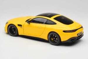 Mercedes AMG GT 43 C192 Turbo Sun Yellow NZG 1:18 B66960587 Druckguss — Bild 7 von 8