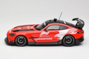 Mercedes AMG GT Black Series C190 Safety Car F1 2023 Minichamps 1:18 155032091 Druckguss — Bild 3 von 6