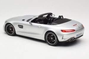 Mercedes AMG GT C Roadster R190 Silber Norev 1:18 183453 Druckguss — Bild 5 von 6