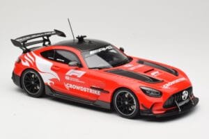 Mercedes AMG GT C190 Black Series Safety Car F1 2022 Minichamps 1:18 155032090 Druckguss — Bild 4 von 6