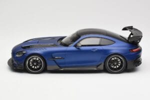 Mercedes AMG GT C190 Black Series Spectral Blue Magno Minichamps 1:18 155032021 Druckguss — Bild 3 von 6