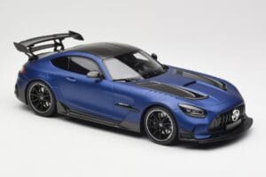 Mercedes AMG GT C190 Black Series Spectral Blue Magno Minichamps 1:18 155032021 Druckguss — Bild 4 von 6